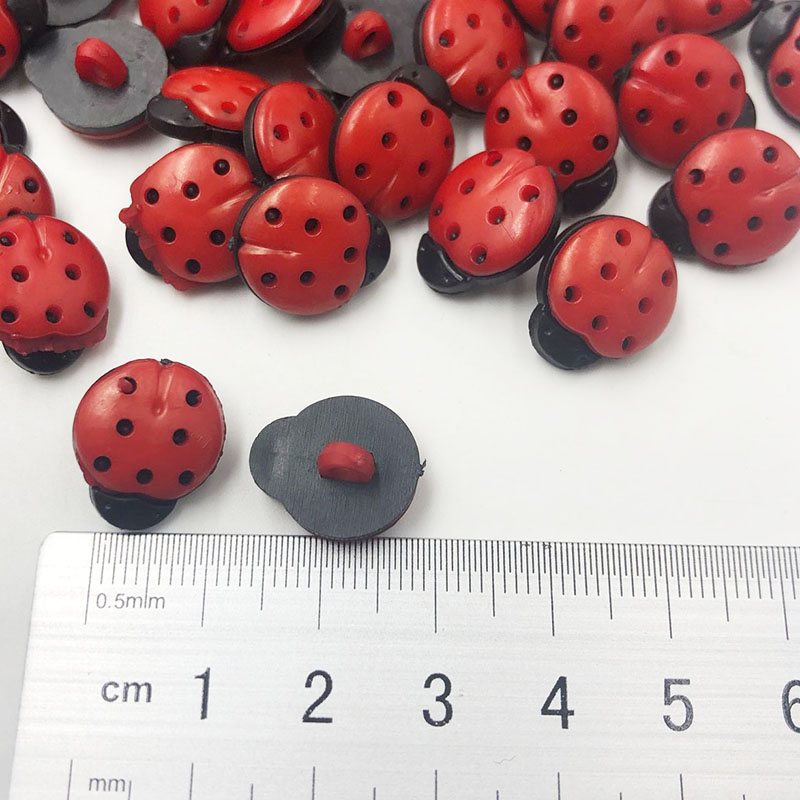 50/100Pcs Red ladybug DIY Kid' - Button Hole Cutter review and price