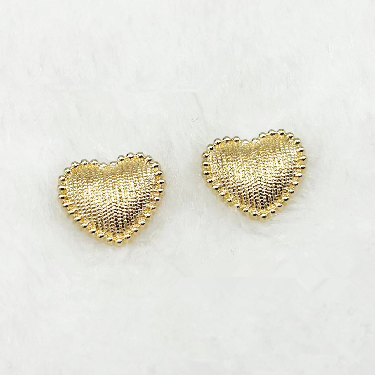 10PCS Metal Heart Buttons Hear - Button Hole Cutter review and price
